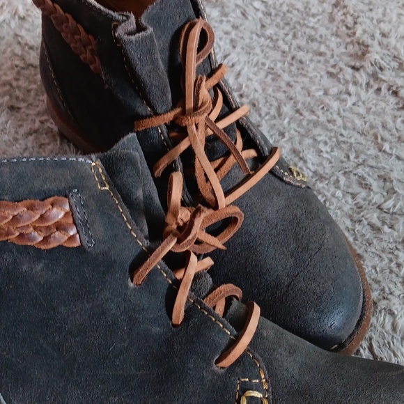 Born Temple lace ups - Picture 5 of 5